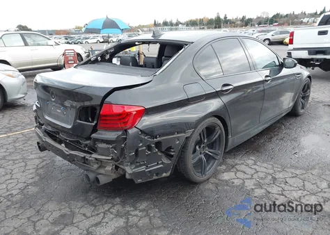 2015 BMW M5 from USA, damaged, VIN WBSFV9C53FD594794
